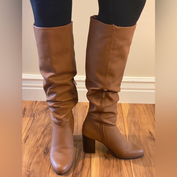 Brown Circus Knee High Boot by Sam Edelman - Picture 4 of 4
